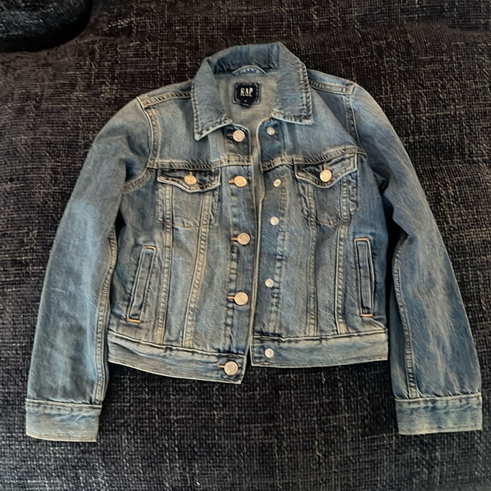 GAP kids denim jacket size Medium